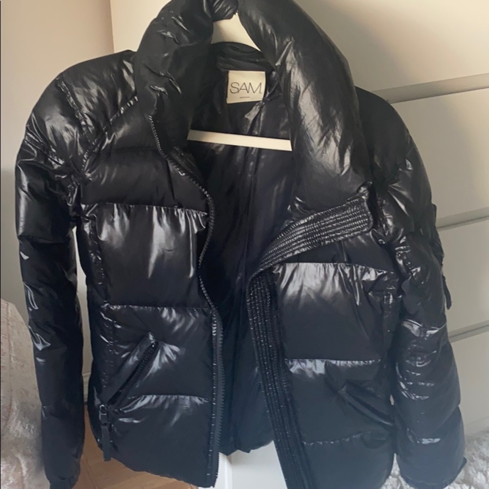 black SAM puffer